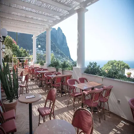 Il Capri Hotel 